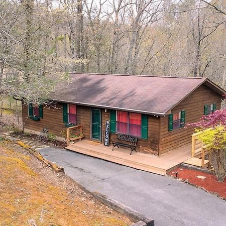 King Bed Pet Friendly Smart Lock Pigeon Forge Villa Exterior photo